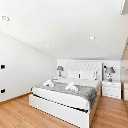 Guestready-contemporary Retreat With Rooftop 埃斯波森迪