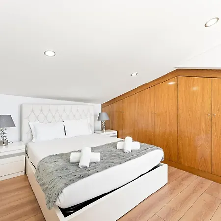 Guestready-contemporary Retreat With Rooftop إسبونسيندي
