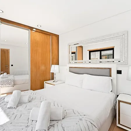 招待所 Guestready-contemporary Retreat With Rooftop 4*
