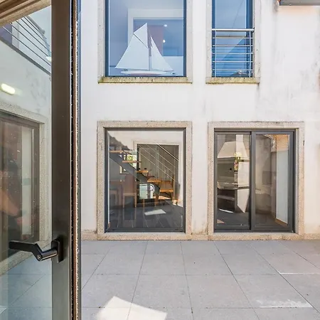 Guestready-contemporary Retreat With Rooftop 4*
