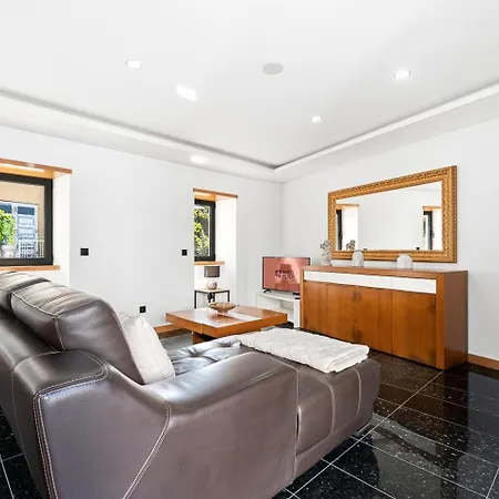 招待所 Guestready-contemporary Retreat With Rooftop 4*