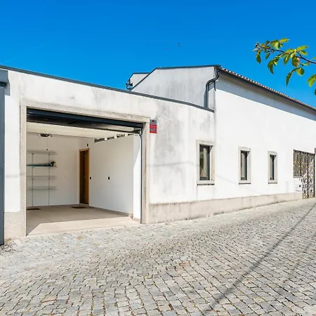 Guestready-contemporary Retreat With Rooftop 4* 埃斯波森迪