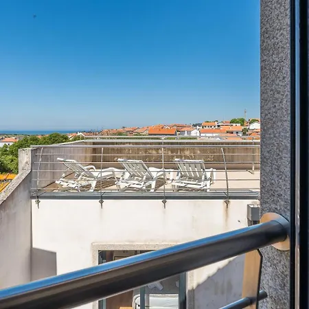 Guestready-contemporary Retreat With Rooftop إسبونسيندي